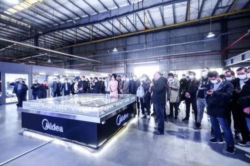 長江日?qǐng)?bào) 武漢見證 美的速度 投產(chǎn)7個(gè)月產(chǎn)值19.27億元